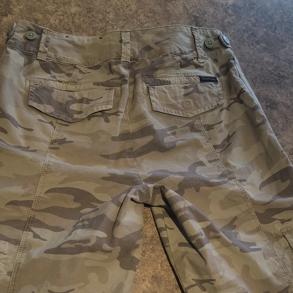 Sanctuary Terrain Crop Camp Pant - Picture 6 of 6